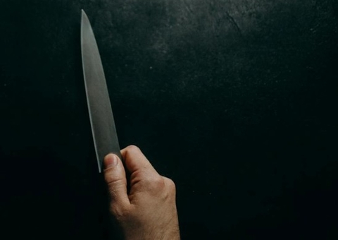 Marido é suspeito de tentar matar esposa a facadas no Nova Cidade