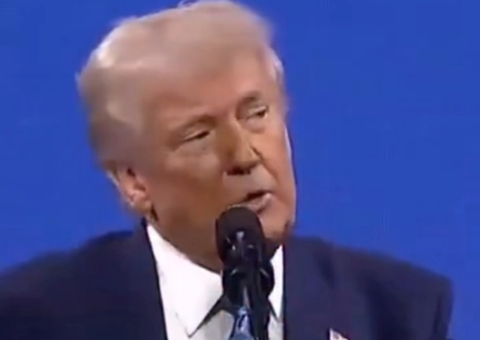 Trump assinará decreto para tornar inglês o idioma oficial dos EUA, diz imprensa