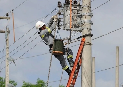 Moradores de quatro bairros enfrentarão falta de energia nesta sexta-feira