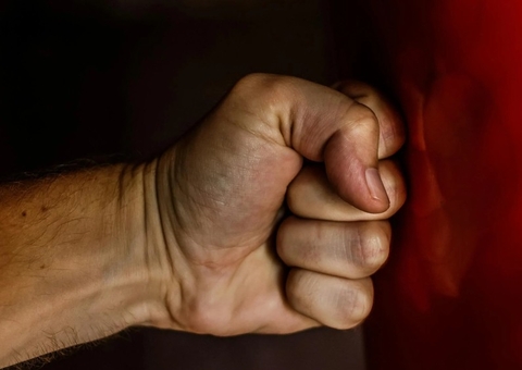 Venezuelano é preso por ameaçar ex e quebrar medida protetiva em Manaus