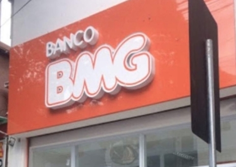 Banco questiona mandato de advogado, mas juiz rejeita pedido e condena instituição a indenizar