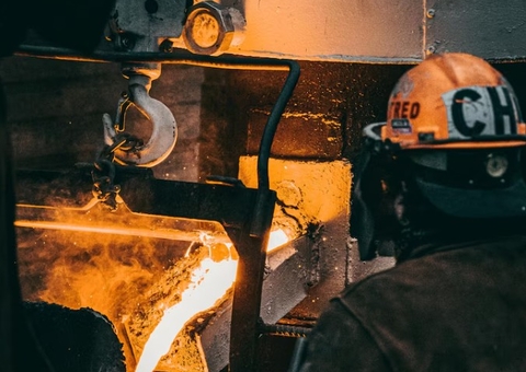 Tarifa de 25% sobre aço e alumínio brasileiros começa a vigorar nos EUA