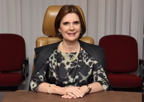 Primeira mulher a presidir Superior Tribunal Militar toma posse nesta quarta