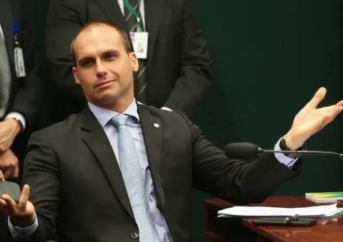 Eduardo Bolsonaro anuncia licença do mandato e mudança para os EUA 