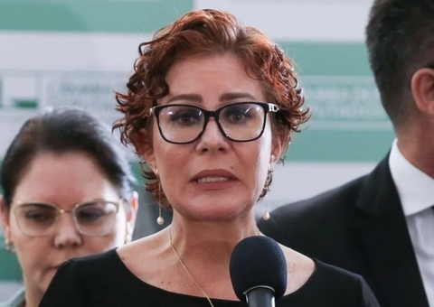 STF adia julgamento de Carla Zambelli após pedido de vista