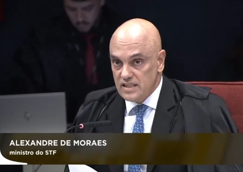 Golpe: Moraes tem leitura de relatório interrompida por gritos de advogado