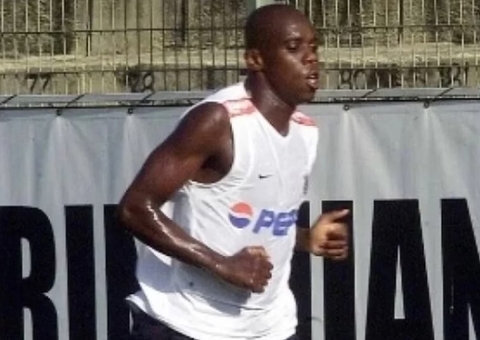 Ex-Corinthians Régis Pitbull é preso por agredir idoso; vítima perdeu 3 dentes
