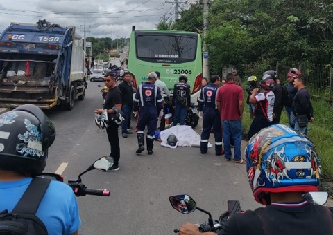 AO VIVO: Mulher morre em acidente envolvendo moto e ônibus na Torquato Tapajós