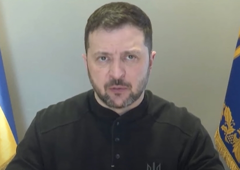 Zelensky critica condições para cessar-fogo e diz que Putin 'morrerá em breve'