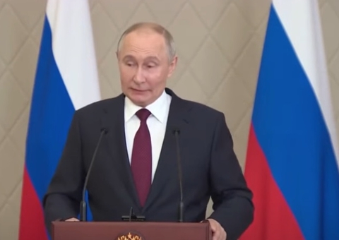 Putin condiciona cessar-fogo na Ucrânia à saída de Zelensky da presidência