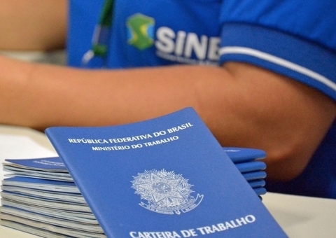 Atendente, auxiliar de produção e mais: confira vagas do Sine Manaus