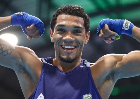 Luiz Bolinha estreia com vitória na Copa do Mundo de Boxe