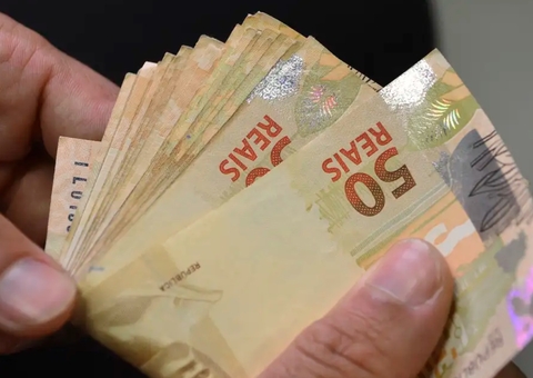 Real é a 3ª moeda que mais perdeu valor frente ao dólar após tarifaço de Trump