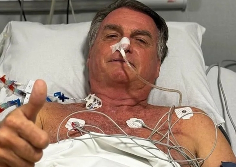 Bolsonaro é submetido à cirurgia em Brasília: "Deve demorar", diz senador