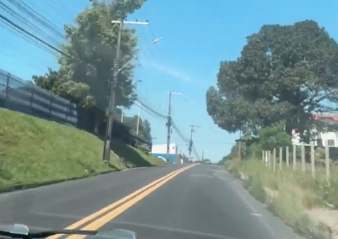 AO VIVO: Passageiro de moto de aplicativo morre atropelado na Avenida Rodrigo Otávio