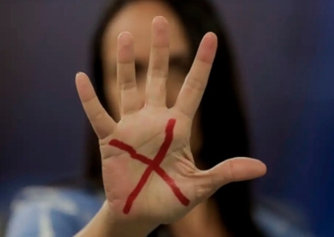 Uso de IA para atacar mulheres terá pena maior; Lula sanciona nova lei