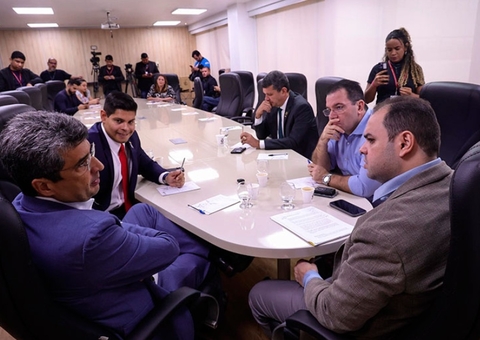 Dnit apresenta plano para BR-319 e portos em reunião com a Aleam