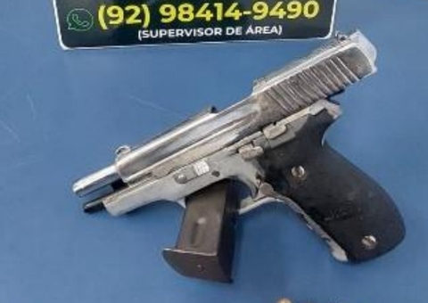 Homem joga arma ao ver polícia e foge após denúncia em Manacapuru