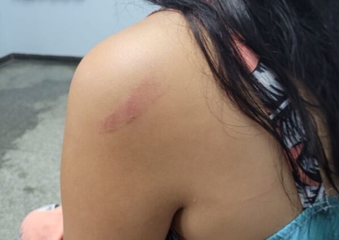 Mulher acusa capitão da PM de agressão durante apreensão de drogas 