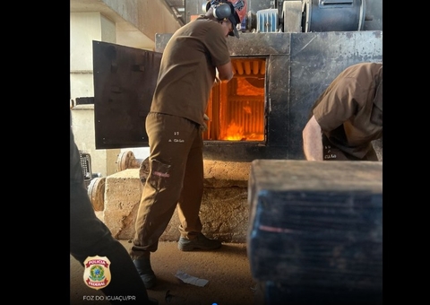 PF incinera 8 toneladas de drogas na região da Tríplice Fronteira