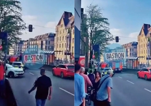 Carro invade calçada e atropela multidão na Alemanha