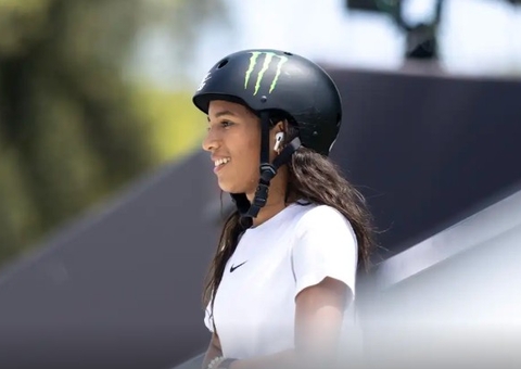 Rayssa Leal estreia na temporada da SLS com vitória na etapa de Miami