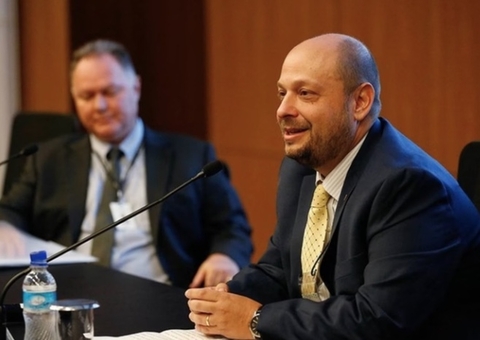 INSS promete ressarcir vítimas de fraude até a próxima semana, diz presidente