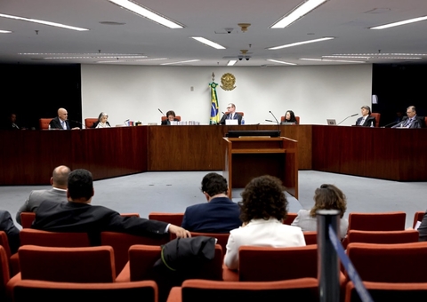 STF aceita denúncia e sete tornam-se réus por trama golpista