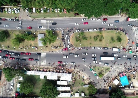 Cemitérios de Manaus terão trânsito especial no Dia das Mães