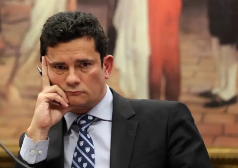 Sergio Moro bate boca com ministro da Previdência sobre fraudes no INSS