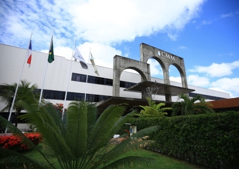 CMM antecipa primeira parcela do 13º salário para servidores