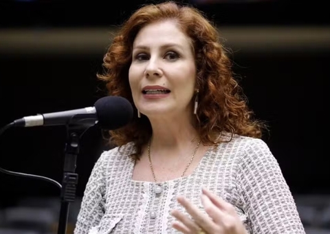 Defesa de Zambelli vai pedir prisão domiciliar após condenação no STF