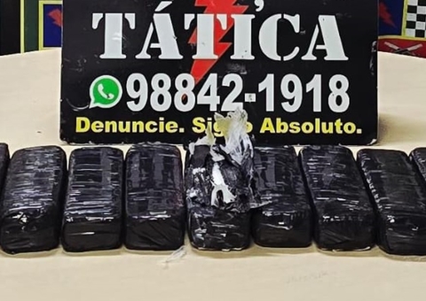 Nove tabletes de drogas são encontrados em banheiro de lancha na Manaus Moderna