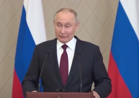 Putin rejeita cessar-fogo após 2h ao telefone com Trump