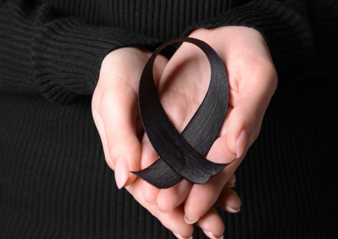 Lula sanciona lei que garante apoio do SUS a famílias após perda de filhos na gestação ou parto