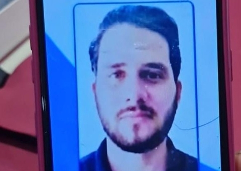 Médico morre após carro cair em ribanceira e bater em árvores na BR-174