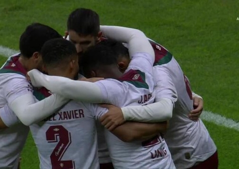 Fluminense vence Inter no Beira-Rio e se aproxima do G4 do Brasileiro