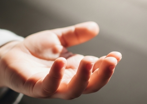 Mãe aciona "tribunal do crime" para "disciplinar" filha de 10 anos 