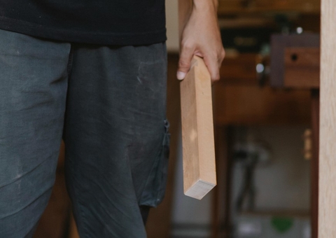 Filho que agrediu o pai idoso com pauladas na cabeça é preso no Amazonas