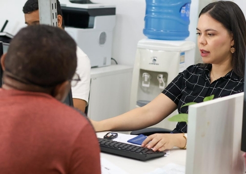 Vendedor, atendente e mais: confira vagas no Sine Amazonas para quinta-feira