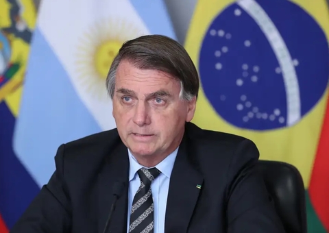 Tarcísio nega intenção golpista e diz que Bolsonaro estava "triste e resignado"