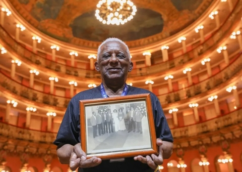 Morre Raimundo Nonato, o servidor mais antigo do Teatro Amazonas