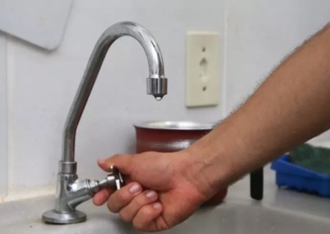 Águas de Manaus é condenada a pagar R$ 15 mil a consumidor por falta de abastecimento