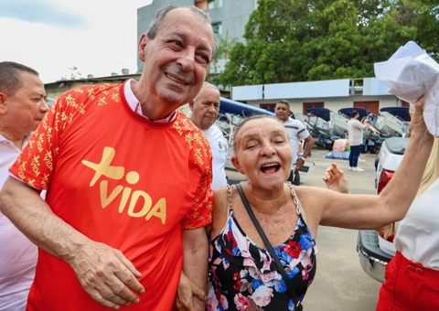 Omar Aziz destina R$ 6 milhões para compra de kits náuticos no Amazonas