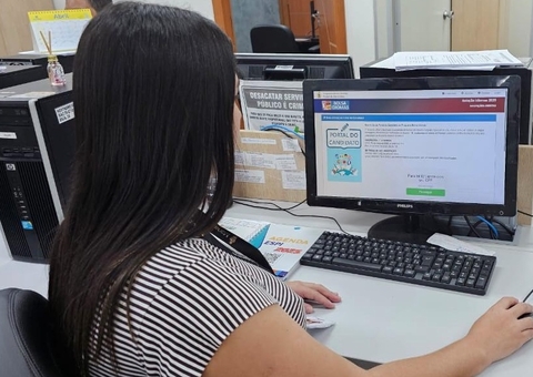 Prefeitura de Manaus divulga resultados do Bolsa Pós-Graduação e Bolsa Idiomas