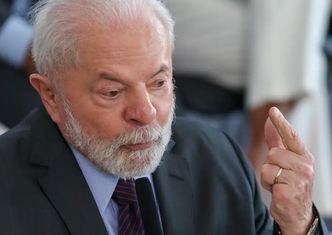 Lula vê ONU enfraquecida e critica 'insanidade' da guerra na Ucrânia