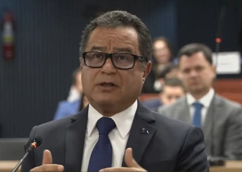 Ex-comandante da Marinha confirma reunião com Bolsonaro, mas nega plano de golpe