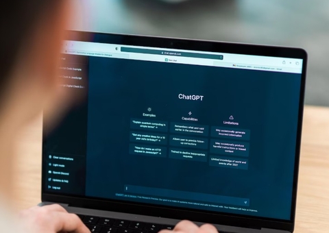 ChatGPT apresenta falha e sai do ar no Brasil e em outros países