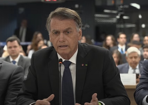 Bolsonaro pede desculpas a Moraes e admite que não tinha provas contra ministros