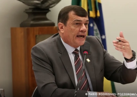 Ex-ministro da Defesa pede desculpas por declarações contra o TSE e a Moraes